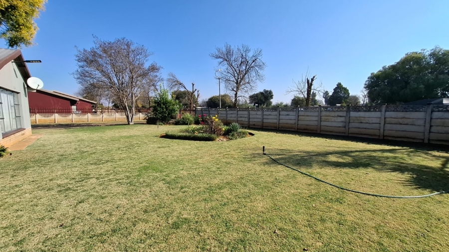 4 Bedroom Property for Sale in Meiringspark North West